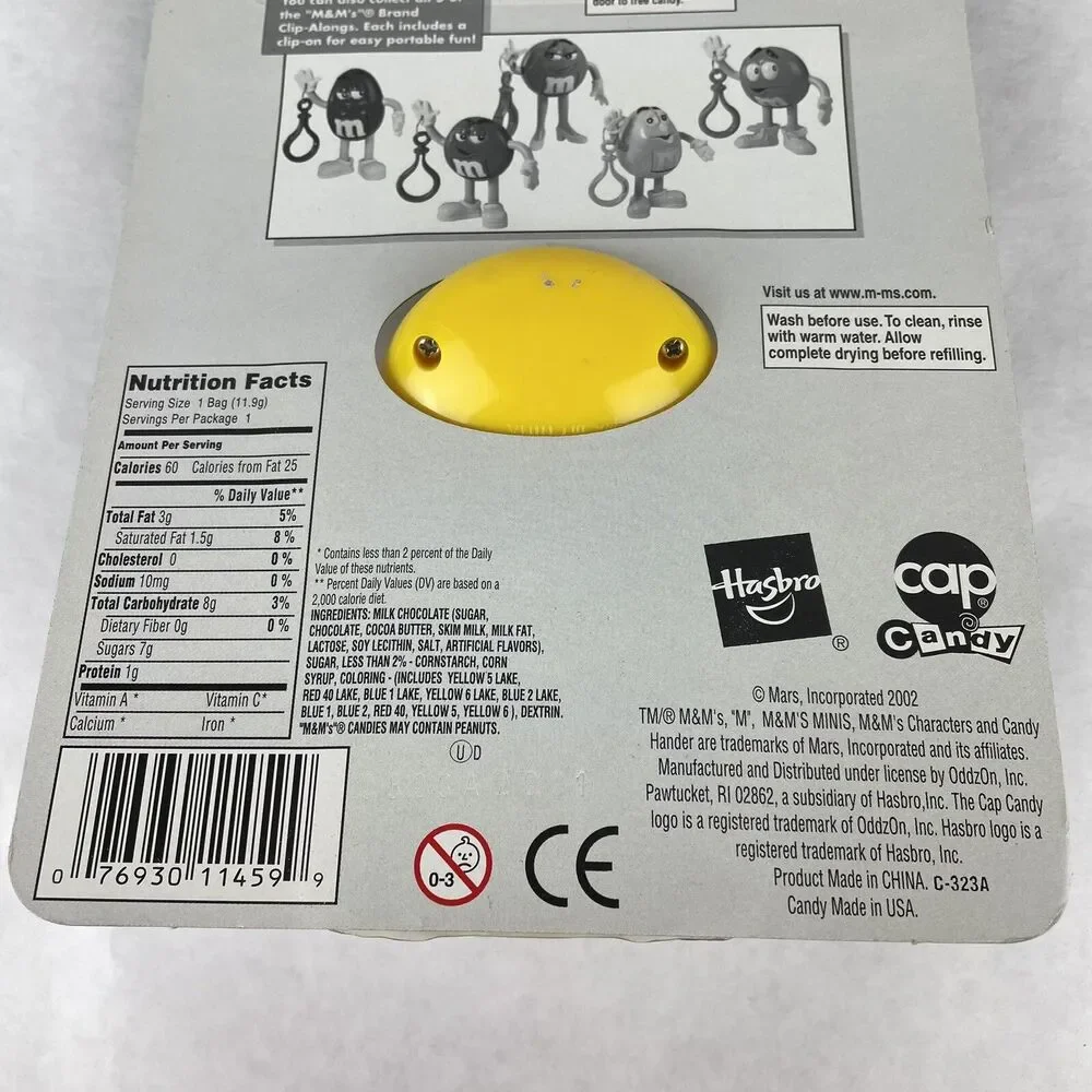 M&M's Minis Candy Hander Dispenser Clip-On Cap Candy Vintage 2002 Yellow New